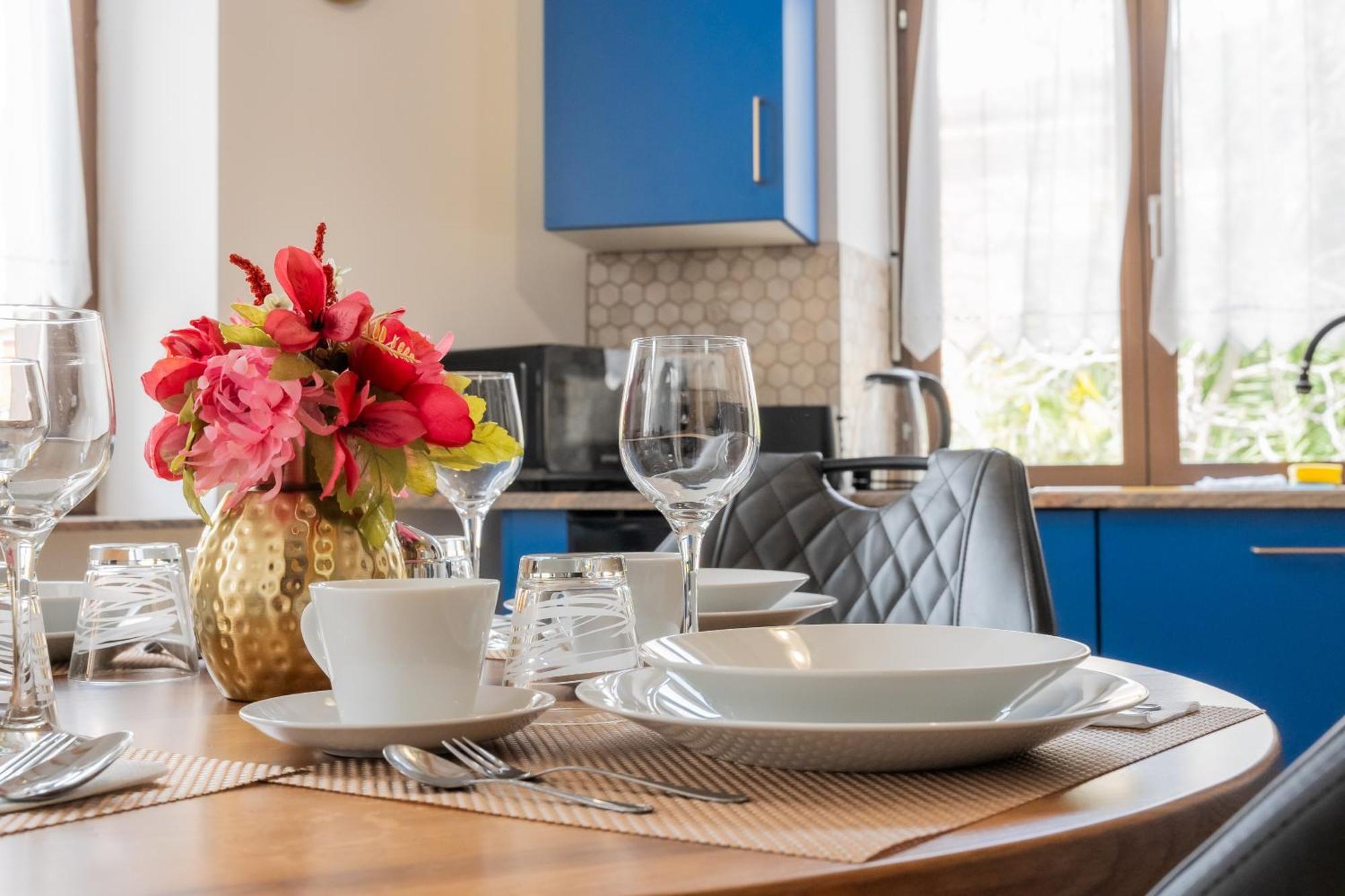 Island Apartments Izola Ngoại thất bức ảnh